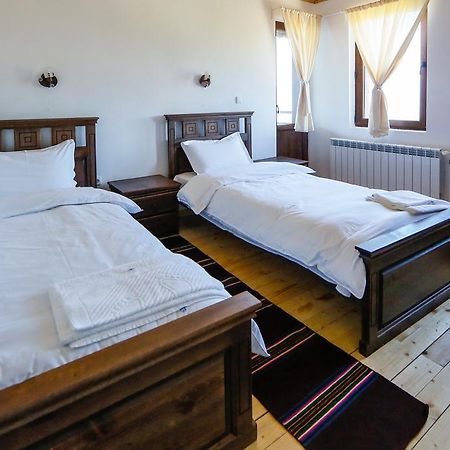 Калпаците - Kalpacite Guest Houses Skrebatno 외부 사진