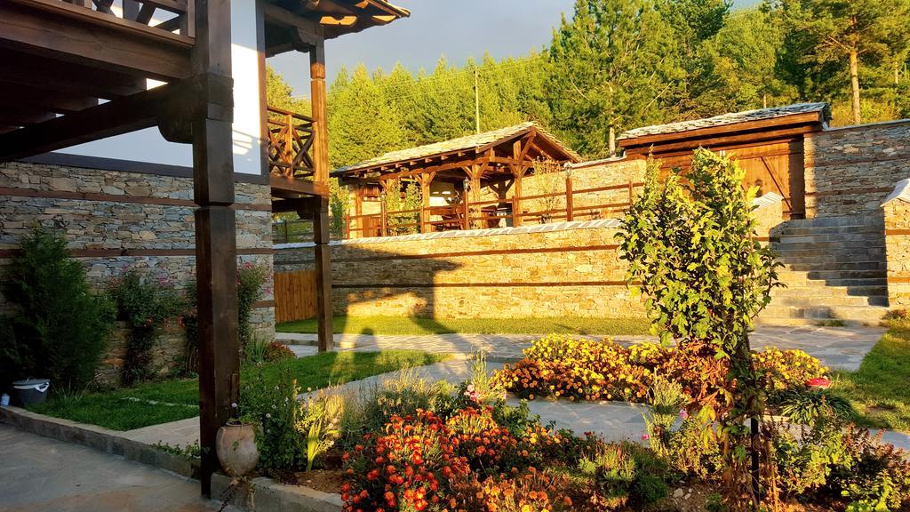 Калпаците - Kalpacite Guest Houses Skrebatno 외부 사진